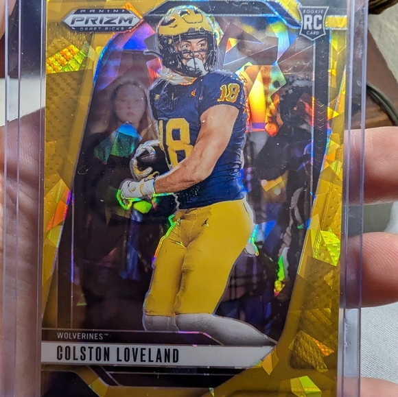 COLSTON LOVELAND '25 Panini Prizm Draft Picks Gold Ice #67 (RC) UM/CHI - Picture 4 of 4